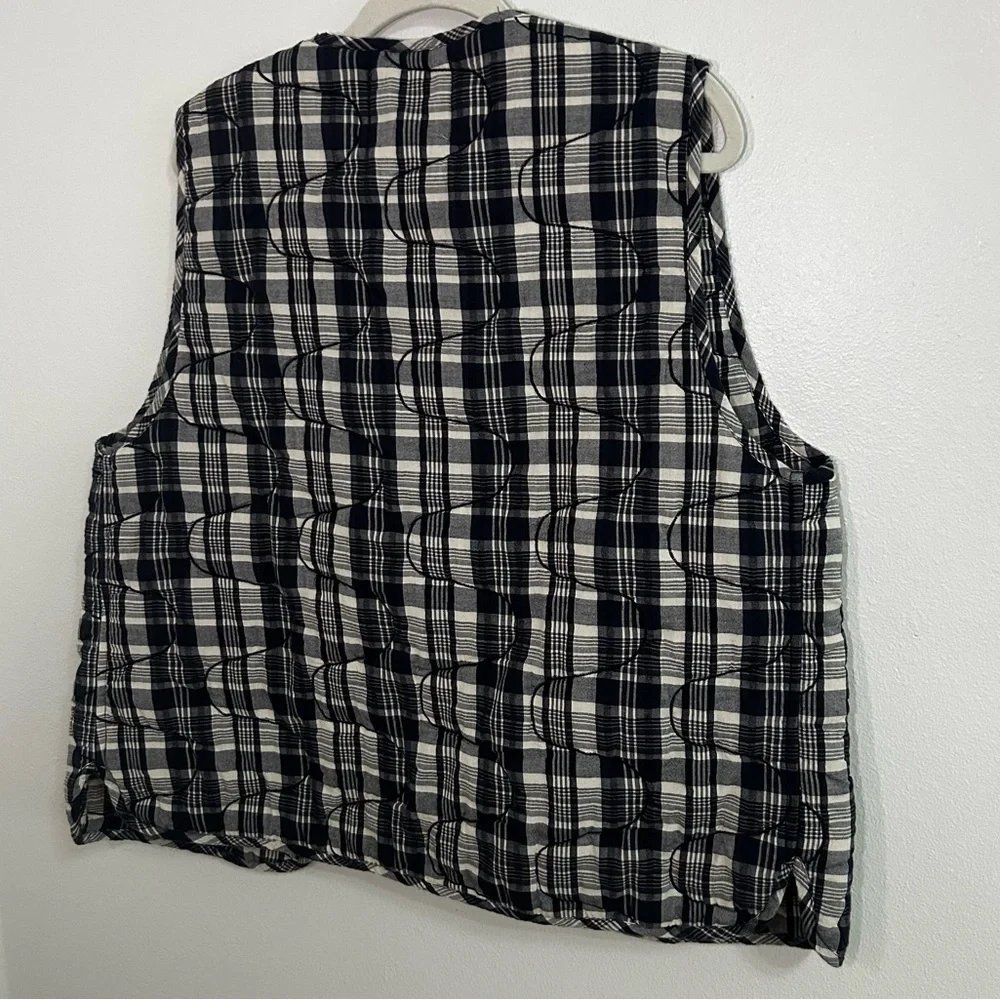 Damson Madder plaid quilted bow vest - Picture 7 of 9